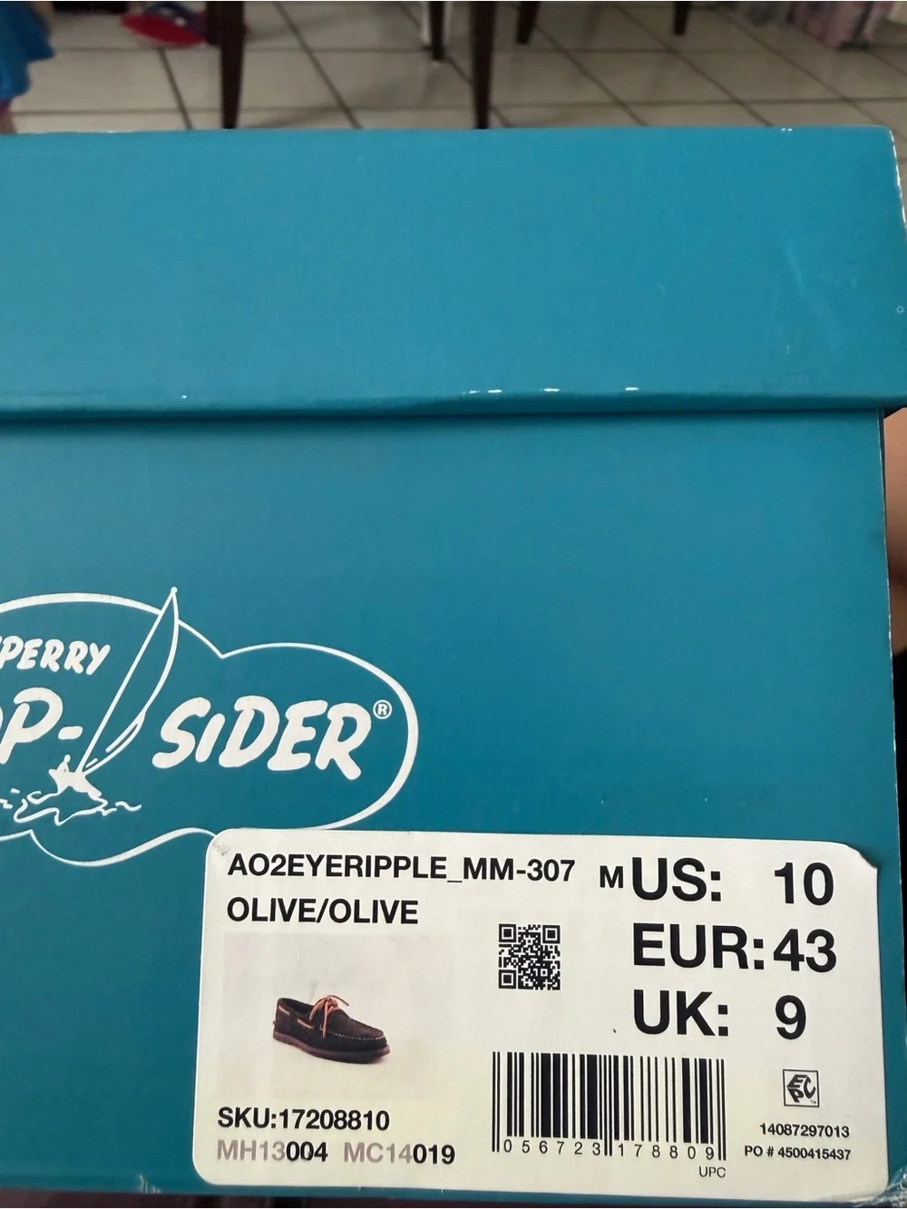Sperry Box in Turquoise with White Logo